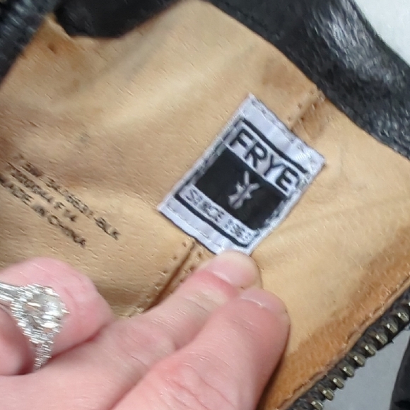 Frye Black Leather Boots Size 7.5 - Picture 10 of 14